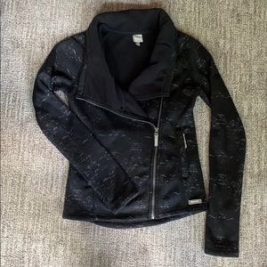 Bench black women’s zip up sweater size S